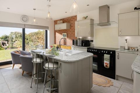 3 bedroom detached house for sale, Flaxton, York