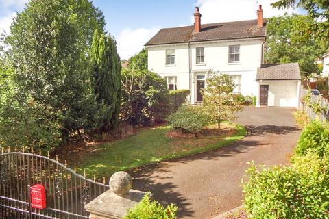 4 bedroom semi-detached house for sale, Blakebrook, Kidderminster, Worcestershire, DY11