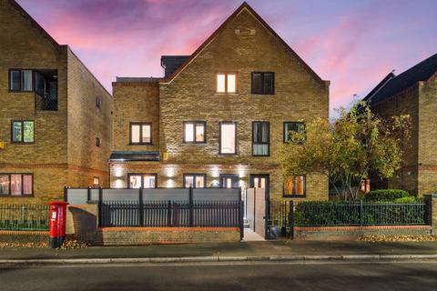 undefined, Redriff Road, Surrey Quays, London, SE16