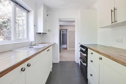 2 bedroom house to rent, Bedford Street, St. Neots PE19