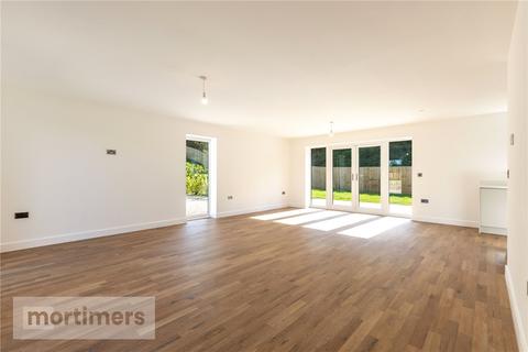 undefined, Reservoir Side, Rishton, Blackburn, Lancashire, BB1