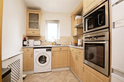 2 bedroom apartment for sale, Grangemoor Court, Caerdydd