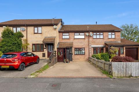 undefined, Clos Caradog, Pontypridd CF38