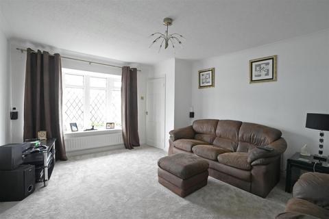 3 bedroom semi-detached house for sale, Greenacres Grove, Shelf, Halifax