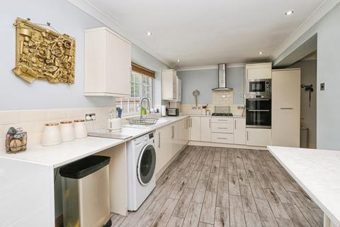 undefined, Knowsley Park Lane, Merseyside L34