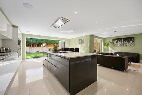 6 bedroom detached house for sale, Benfleet Close, Cobham, KT11