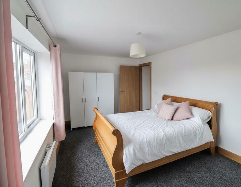 Bed 1.JPG