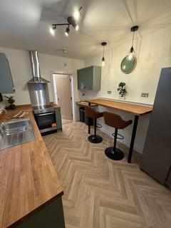 5 bedroom house to rent, Cromwell Street, Mount Pleasant, Swansea