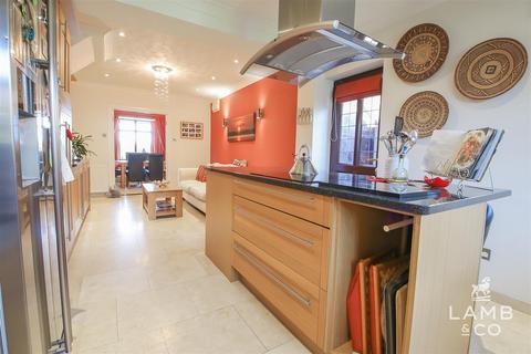 4 bedroom detached house for sale, Mill Street, Clacton-On-Sea CO16