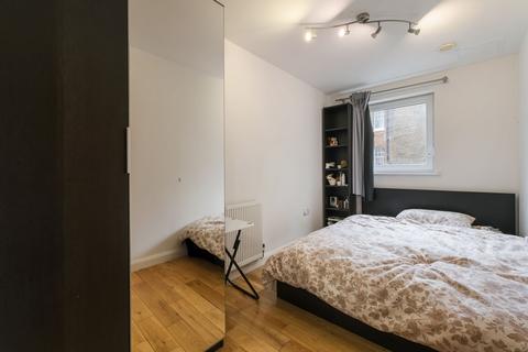 2 bedroom flat for sale, Cottington Street, Ashton House, SE11