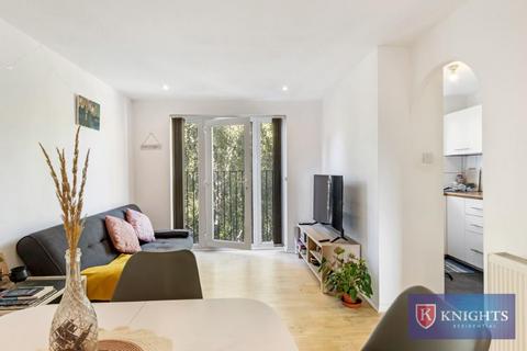 1 bedroom apartment for sale, Bream Close, London, N17