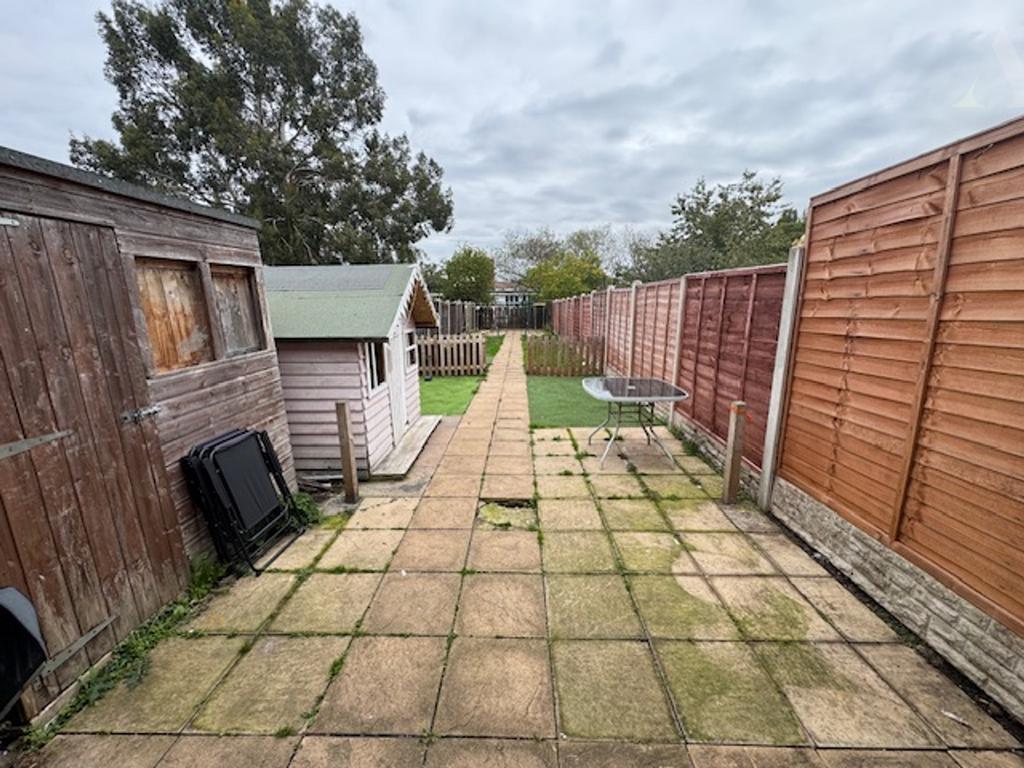 120 St Giles Road Rear Garden.jpeg