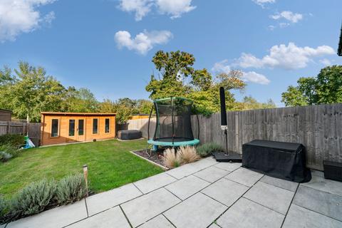 undefined, River Walk, Fetcham, KT22