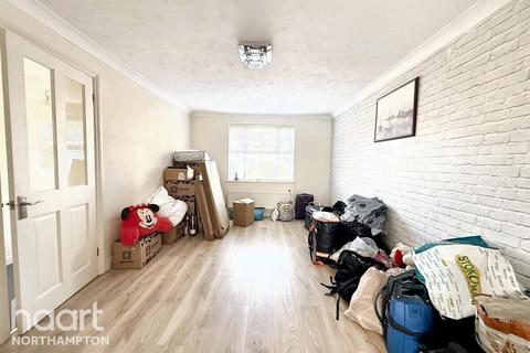 4 bedroom detached house for sale, Cobblestone Court, Northampton