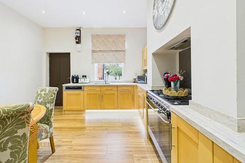 5 Mill Cottages, Featherstone, Pontefract, WF7 5DA