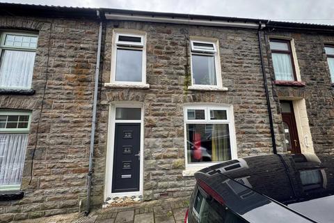 undefined, Pentre CF41