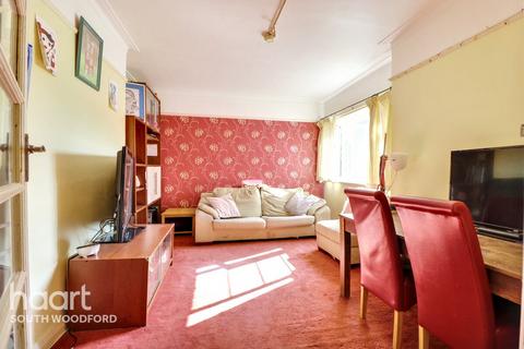 undefined, Malford Court, The Drive