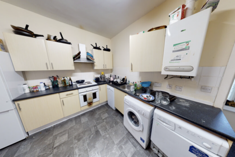 7 bedroom house to rent, Norwood Road, Leeds