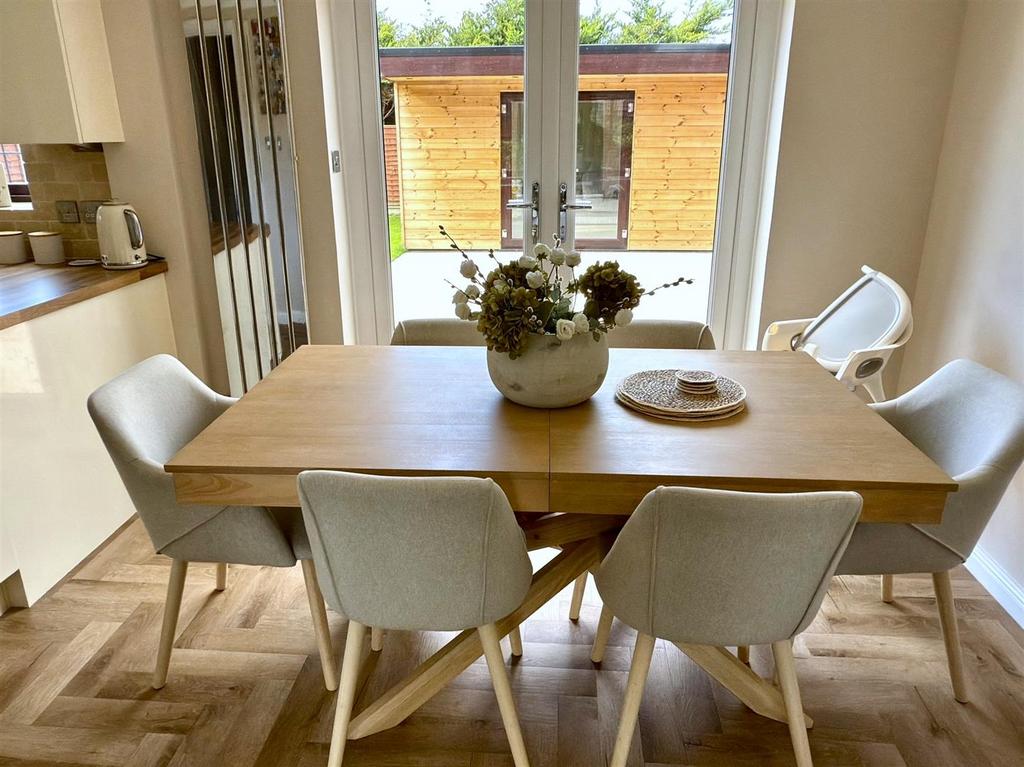MAIN DINING SPACE.jpg