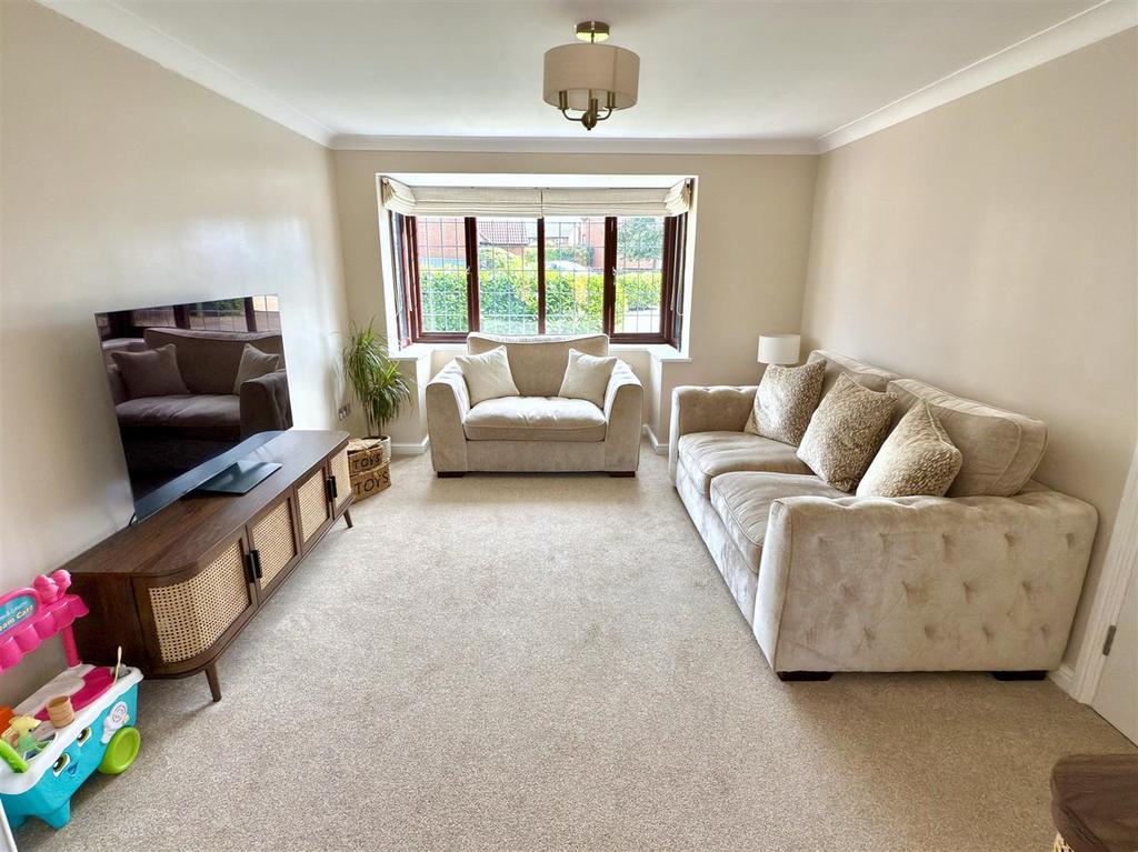 MAIN LOUNGE.jpg