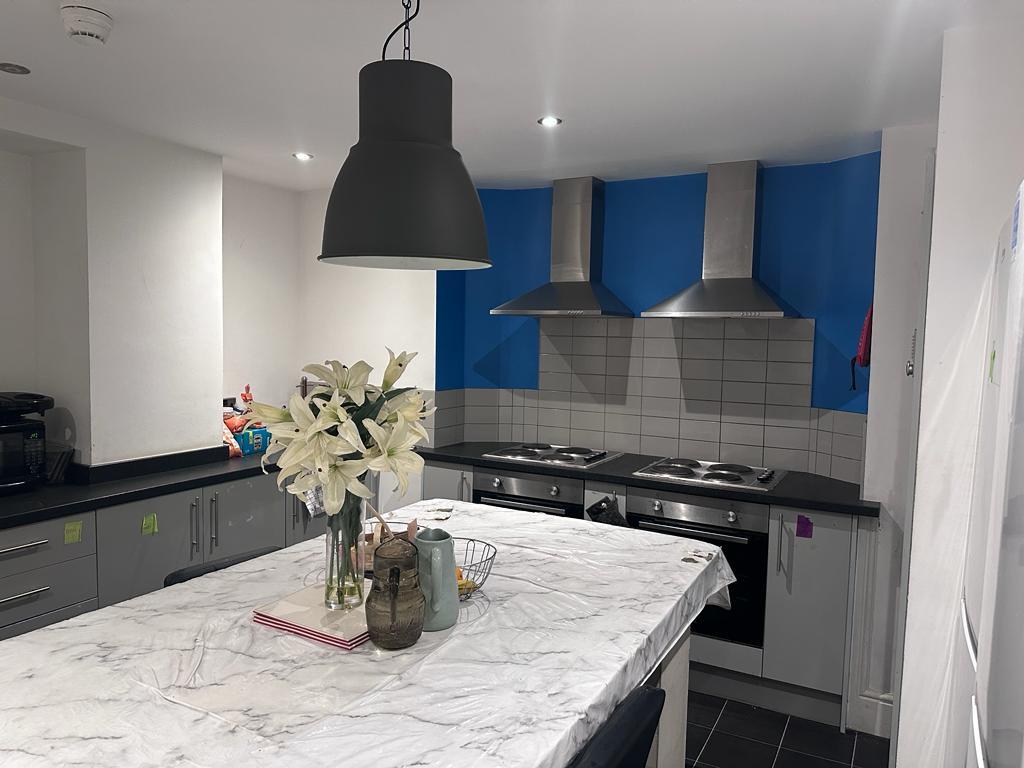 Communal Kitchen