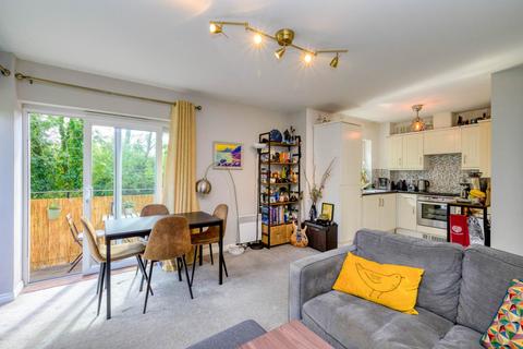 1 bedroom apartment for sale, Meadow Way, Reading RG4