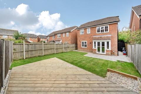 undefined, Clarke Crescent, Kennington, Ashford TN24