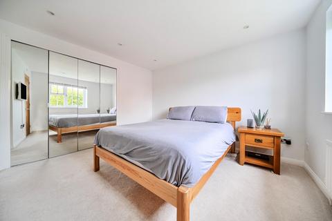 undefined, Clarke Crescent, Kennington, Ashford TN24