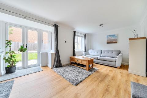 undefined, Clarke Crescent, Kennington, Ashford TN24
