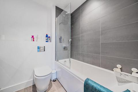 undefined, Edgewood Mews,  Finchley,  N3