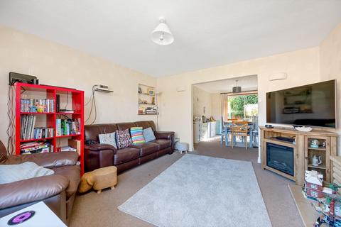 3 bedroom detached house for sale, Fairfield Close, Langham