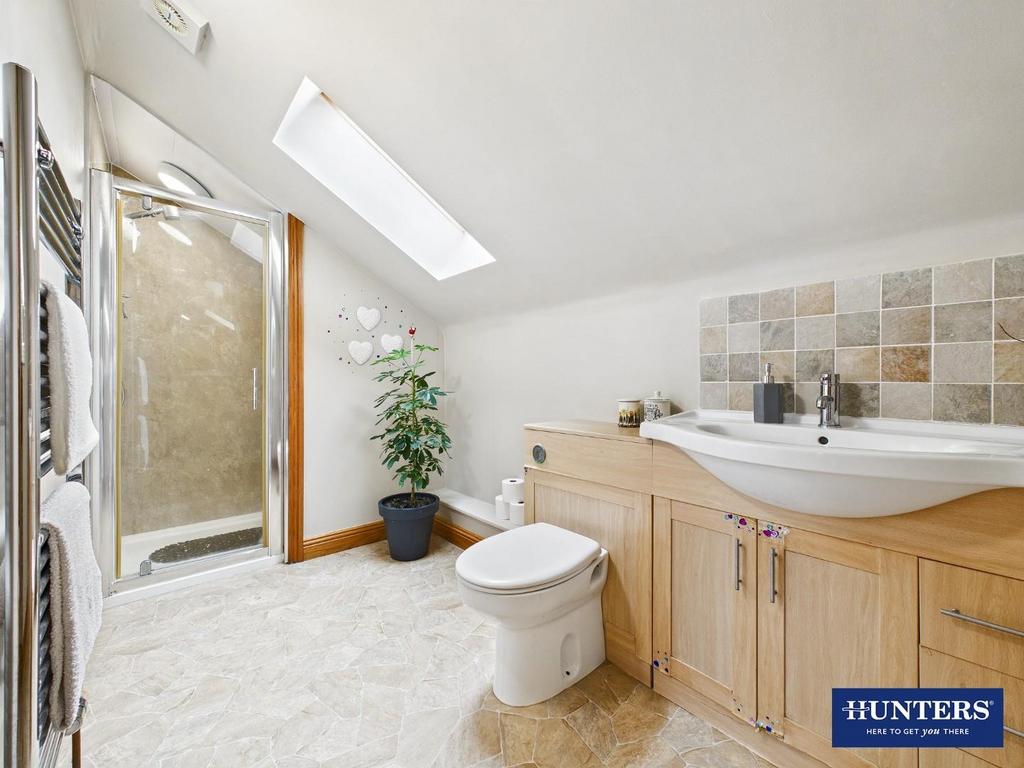 Master En-Suite