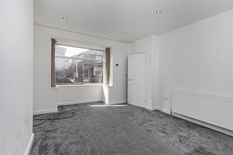 undefined, Royd Avenue, Huddersfield HD3
