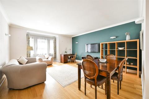2 bedroom apartment to rent, Temple House, London EC4Y