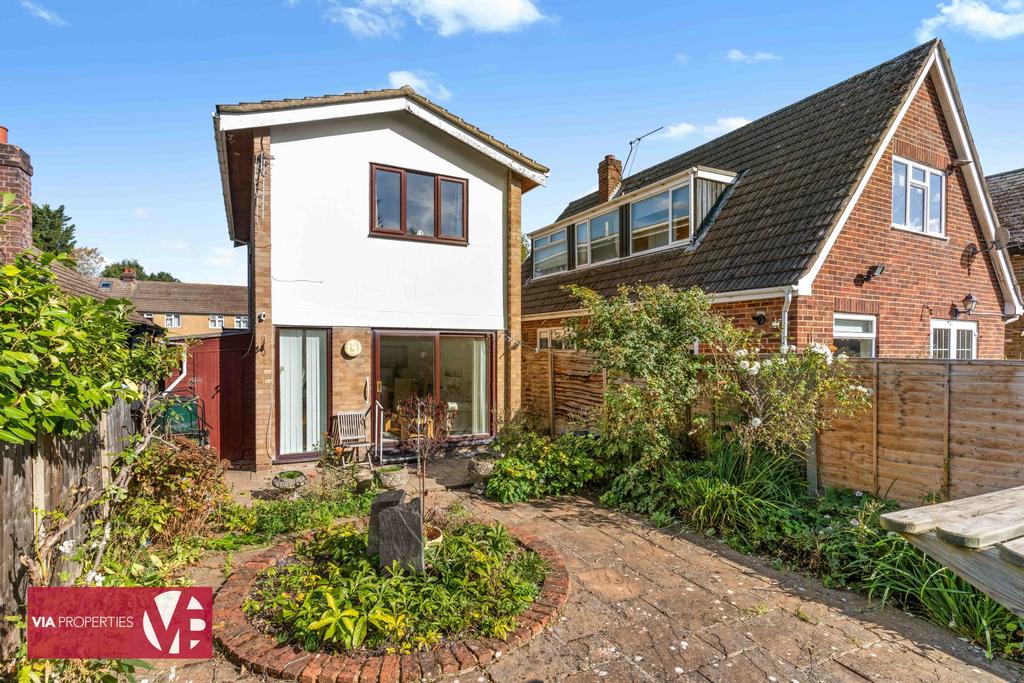Old Nazeing Road, Broxbourne EN10 3 bed detached house for sale - £490,000
