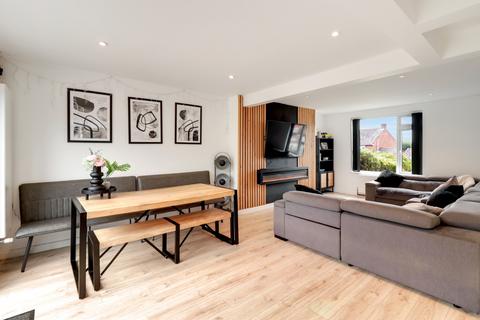 3 bedroom end of terrace house for sale, Green Close, Exmouth, EX8 3QA