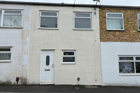 1 bedroom terraced house to rent, Bower Lane, Maidstone ME16
