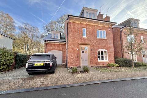 Vale Crescent, Nether Alderley