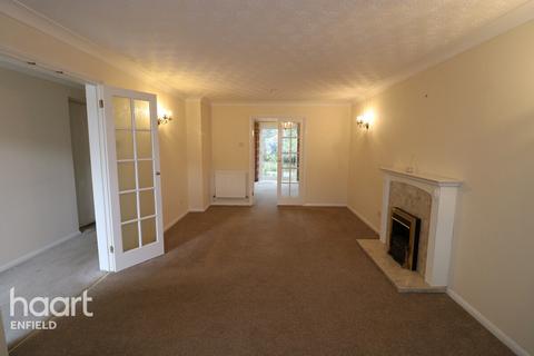 undefined, Faints Close, Waltham cross