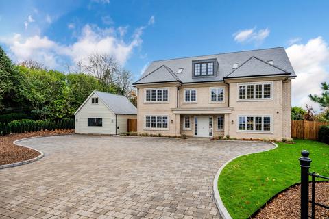 undefined, Park View Road, Caterham CR3