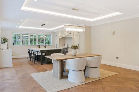 undefined, Park View Road, Caterham CR3