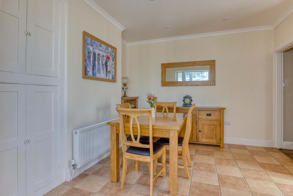 Ewemove Taunton Hillview (13)