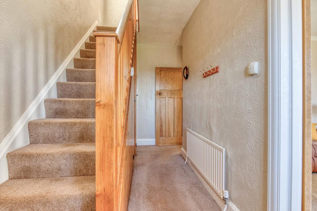 Ewemove Taunton Hillview (17)