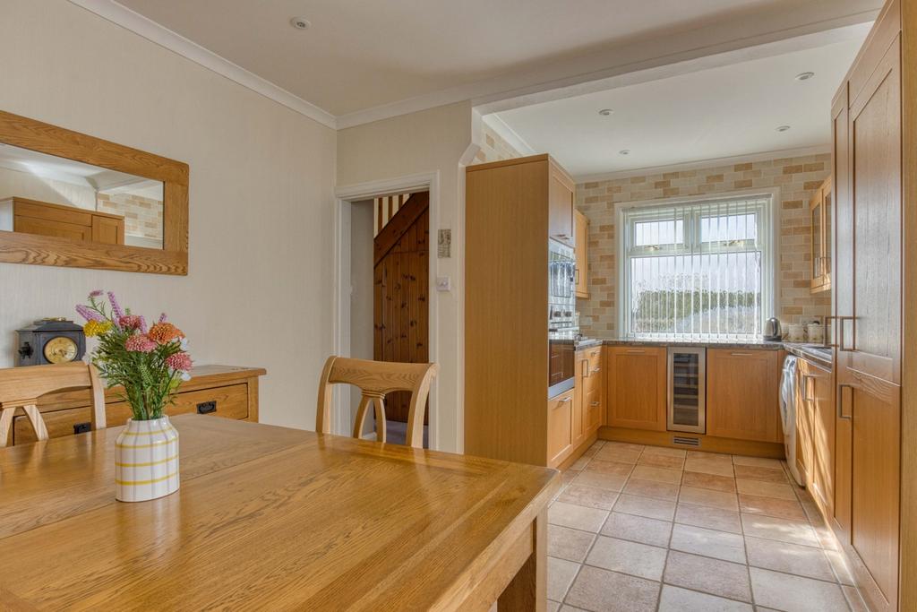 Ewemove Taunton Hillview (15)