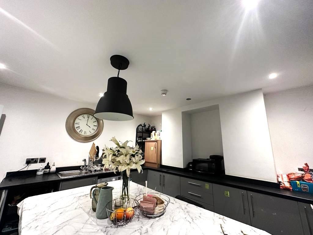 Communal Kitchen