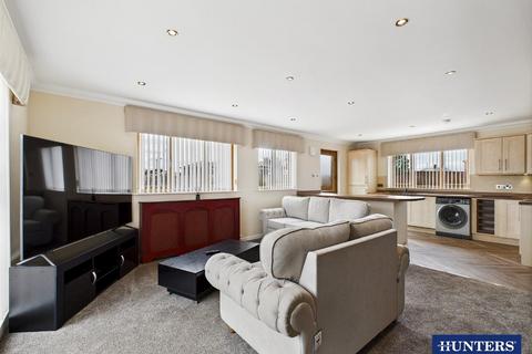 3 bedroom detached bungalow to rent, Dunedin Place, Eastriggs, DG12