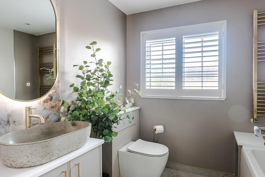 Bathroom1