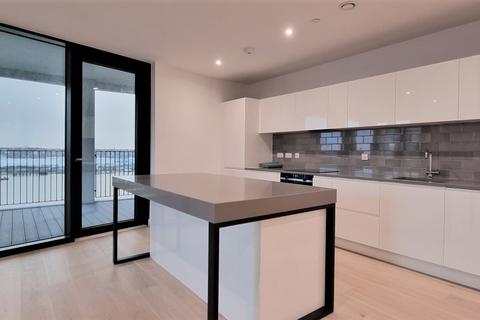 3 bedroom apartment for sale, Schooner Road, London E16