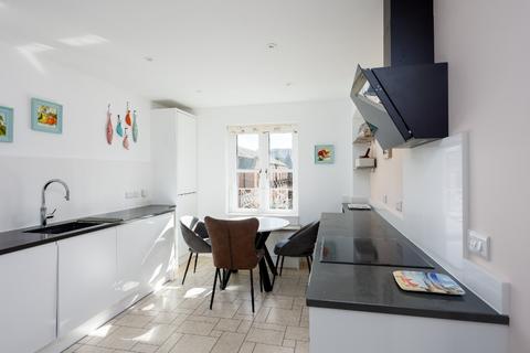 undefined, Rattray Drive, Edinburgh EH10