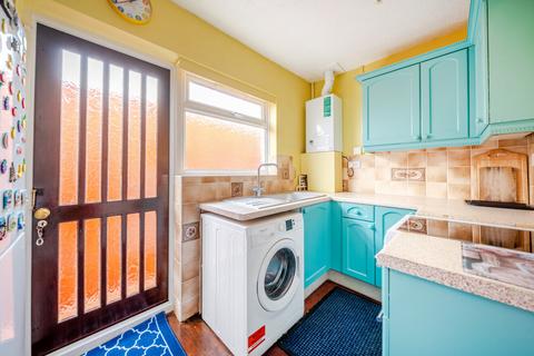 40 Brookfields Avenue, Mitcham, CR4 4BN